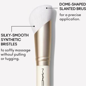 New MAC 001 Serum + Moisture Brush